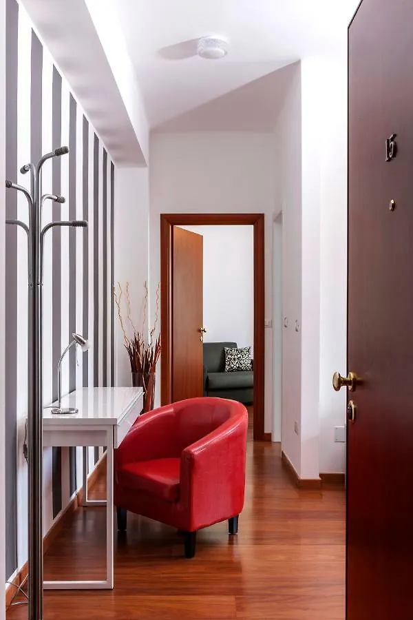 Bright House In Milan Apartment 0*,
